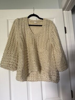 Oversized Cream Chunky Knit V-Neck Sweater - Unbranded